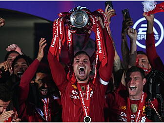 Henderson signs new long term...